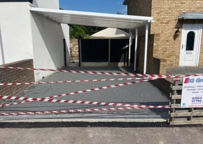 Finished New Resin Driveway in Deal 3